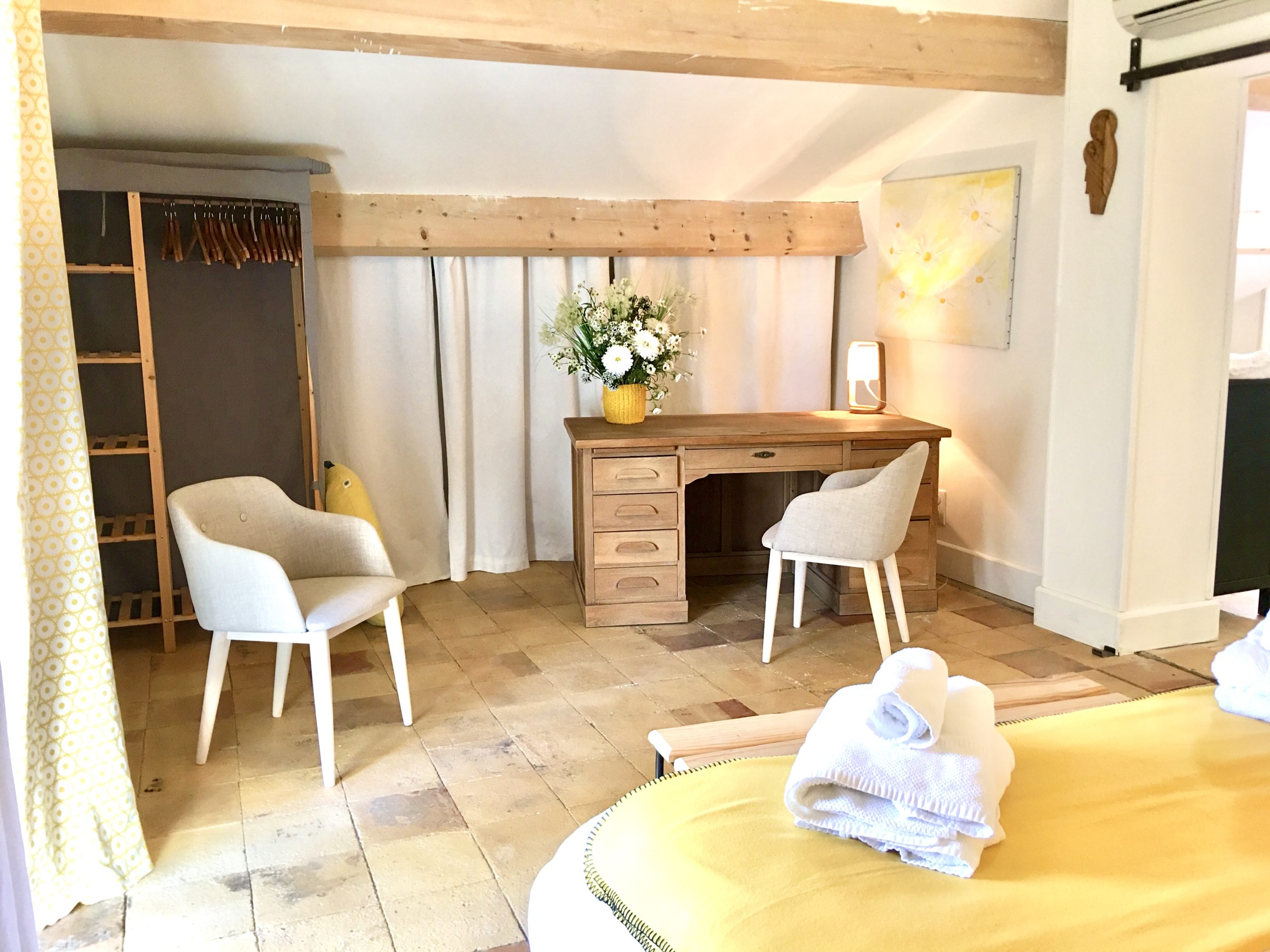 Chambre second étage (suite)